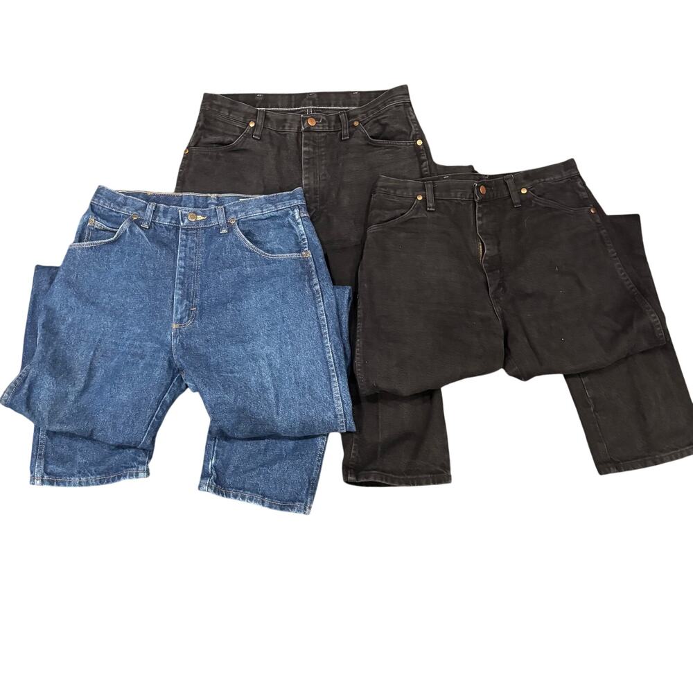 Lot of 3 Wrangler Jeans Mens Size 32x36 Black/Denim Relaxed Western Cowboy Cut